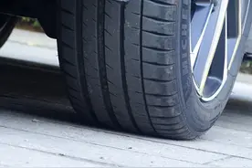 运动轮胎——米其林竞驰PILOT SPORT4带来的不同寻常效果图片