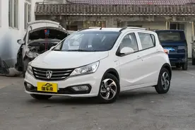 既便宜又省油，二手宝骏310，家用代步首选图片