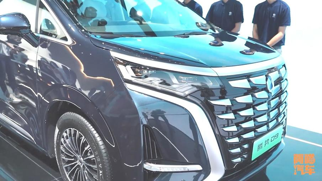 售价40多万的腾势D9月销过万，是国产车崛起了？还是大家都富有了