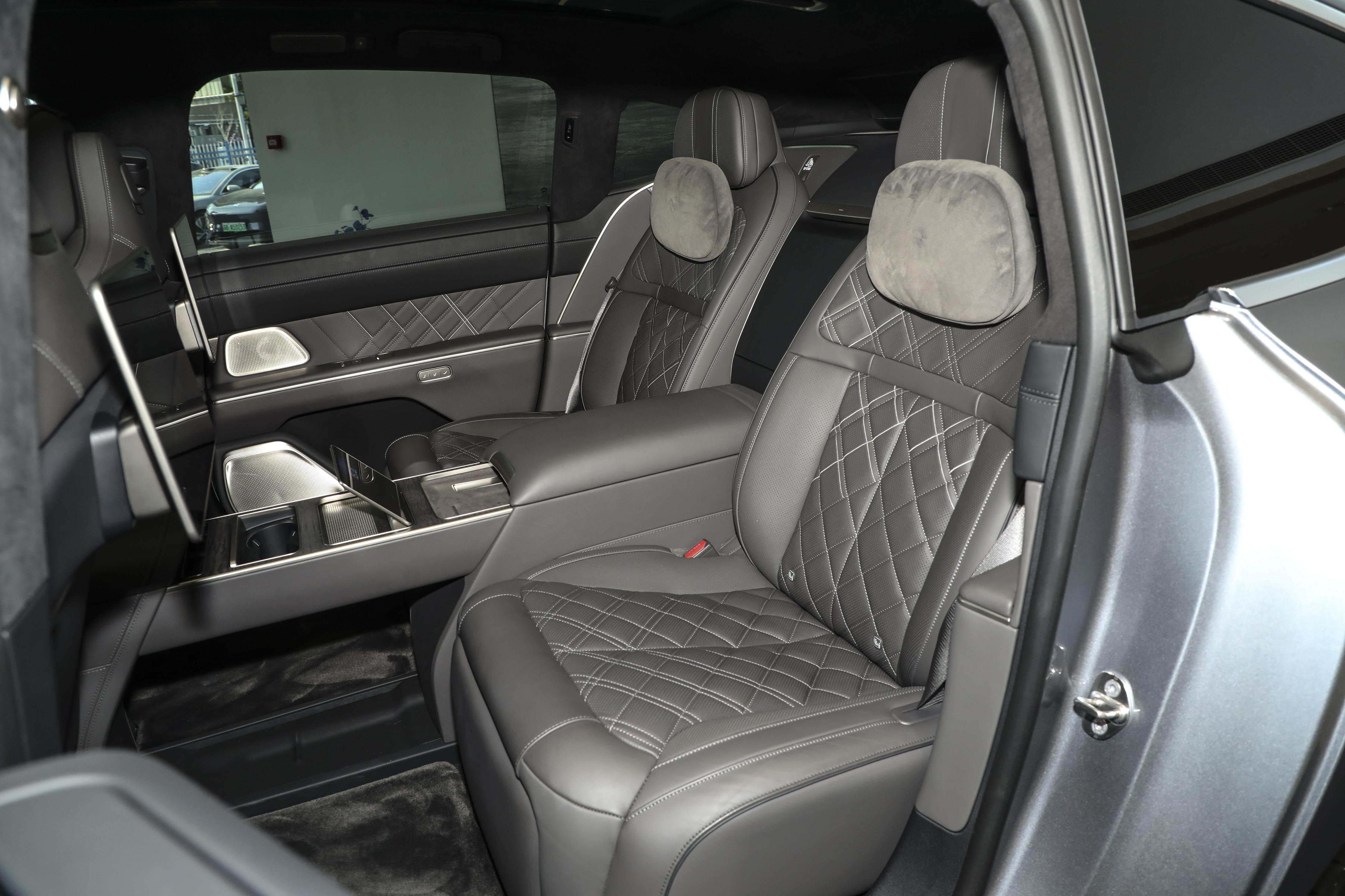 行政级智能电动座驾_蔚来_蔚来ET9