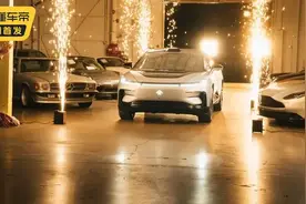 贾老板终于不食言了？首辆法拉第未来FF 91正式交付图片