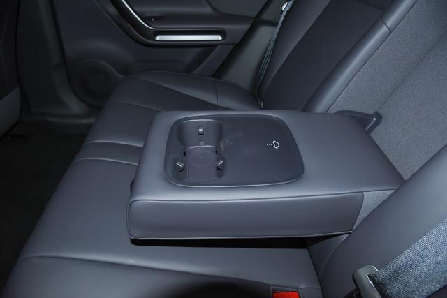 零跑Lafa5上市售9.78万元起