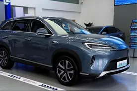 重启国产芯片方案，一辆车省1000元，比亚迪酝酿智驾降本图片