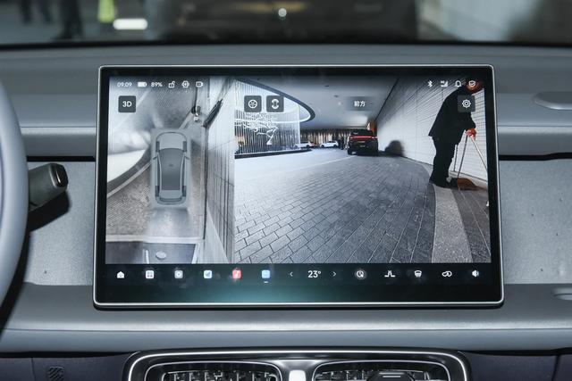 零跑Lafa5上市售9.78万元起