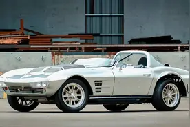 世上仅存的三辆道具车之一，速度与激情5中的雪佛兰科尔维特C2图片