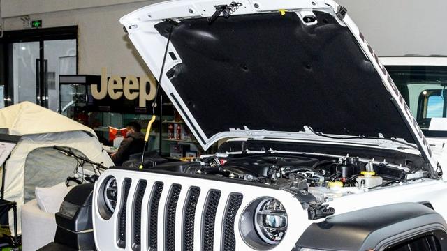 二手牧马人：十五年老车卖9万多，不怕修车的可以考虑？