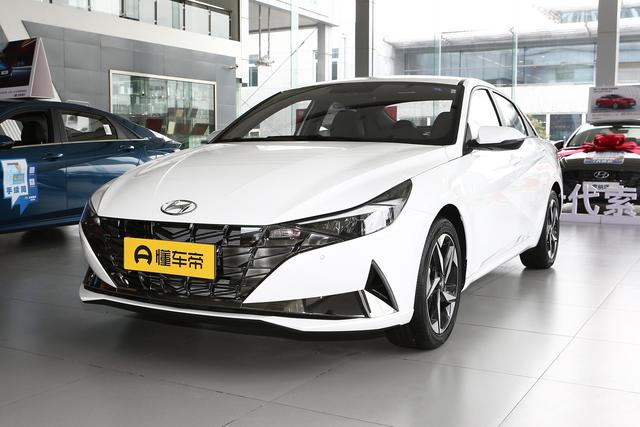 北京现代官宣降价!伊兰特优惠后仅7.48万起,全系自动挡,太卷了