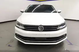 预算5万元以内，想买一款二手燃油轿车，该怎么选给你答案图片