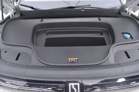 极氪7X：毕竟有着北欧血统，这辆车的操控不会令人失望图片