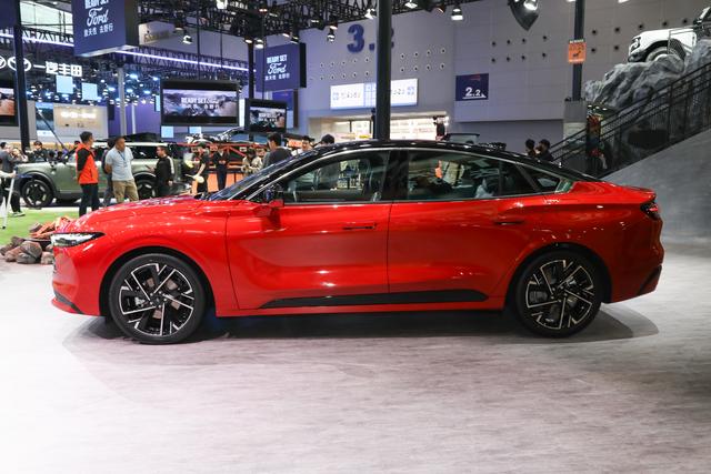 长安福特新款蒙迪欧亮相