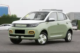 再推买菜代步纯电车，续航201km，5门4座，售5.39万图片