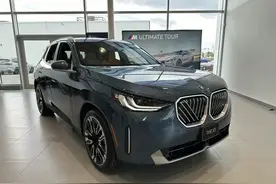 新款宝马X3国外亮相，外观争议较大，内饰有提升，国产会加长吗？图片