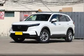 20万买燃油SUV，本田CR-V、丰田RAV4荣放、途观L，哪款更适合你？图片
