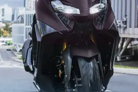 139800元，雅马哈 2024款 T-MAX 560正式发售！Max家族还有新车要发图片