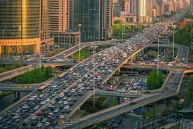 插混和增程是“伪”新能源？上海市为何要取消这些车的绿牌资格？图片
