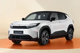 丰田推出新款纯电SUV，内饰逼疯强迫症，2026年上市，会有人买吗图片
