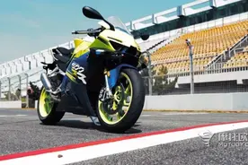 张雪逞能遭人喷，什么人才能把500RR白嫖到手？图片