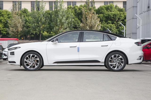 长安福特新款蒙迪欧亮相