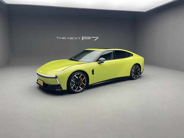 全新小鹏P7首发并开启预订