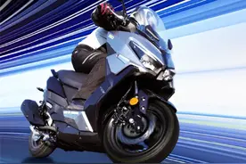 新车 | 一口价14980元/配10.7升油箱，光阳Racing H150豪华版上市图片