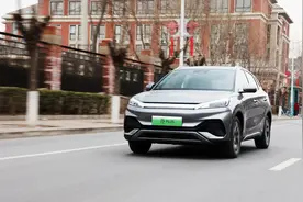 UP青年的第一台纯电钢炮？比亚迪元PLUS抢先试驾图片