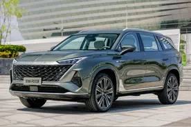 荣威RX9正式上市，2.0T动力/6座中大型SUV，售价17.58-24.38万元图片