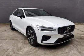 2023款沃尔沃S60配置曝光图片