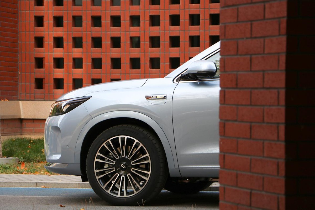 问界M7增程版评测_问界_问界M7销量分析