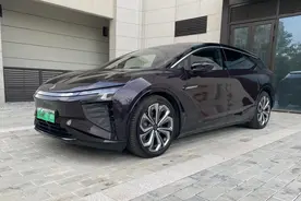 国产纯电动车天花板，3.9秒破百，静态体验高合HiPhi X图片