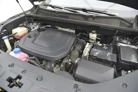 长安CS75PLUS：动力够猛，底盘舒适，骨子里依旧是家用车图片