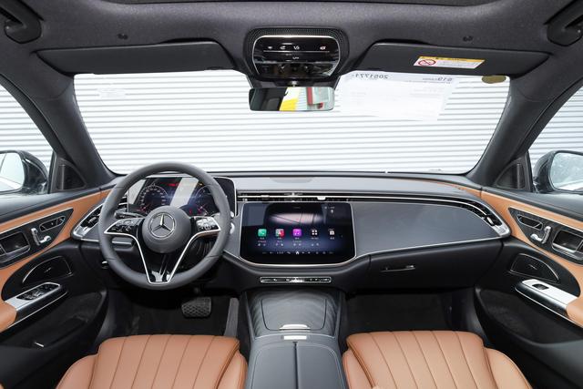 奔驰 E 级加装升级指南：优雅之上，进阶豪华专属体验