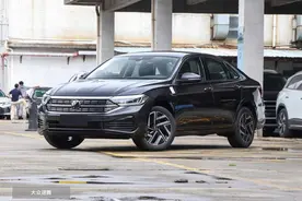 15万能买别克君威，也能买大众速腾，谁更值得选？图片