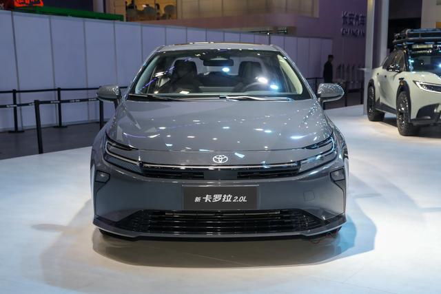 一汽丰田新款卡罗拉亮相广州车展