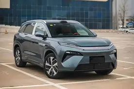 比亚迪唐L实车到店，3月17日预售，能给的东西真不少图片