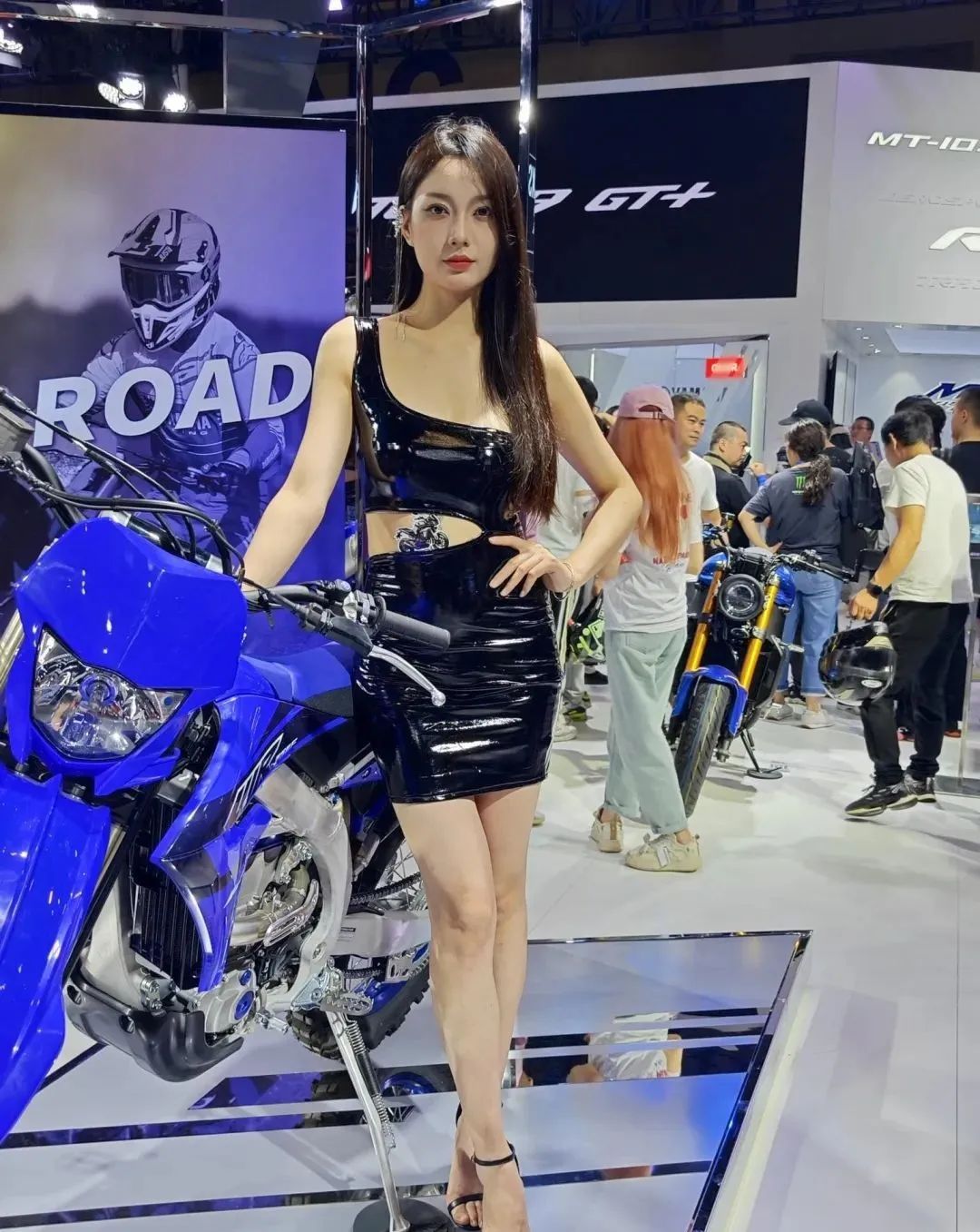 今天不聊摩托车！就来一起看看本届摩博会的美女模特吧8222|小老婆汽機車資訊網