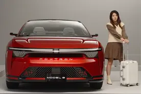 让马斯克都无语的新车，Model B为何迟迟不上市？图片