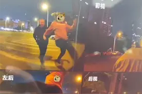 小米SU7停路边被踢了一脚 哨兵模式立功！踢车男子被送进所里跨年图片