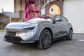 销量已经表明，阿维塔 07 成了爆款，那我再试驾一次图片