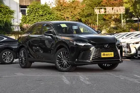 30 万级豪华 SUV 试驾对比：英菲尼迪 QX60 与雷克萨斯 RX 谁更契合你？图片