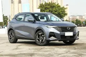 1.5T+6AT爆发169马力，顶配10.28万，油耗5.9L，传祺GS3实力如何图片