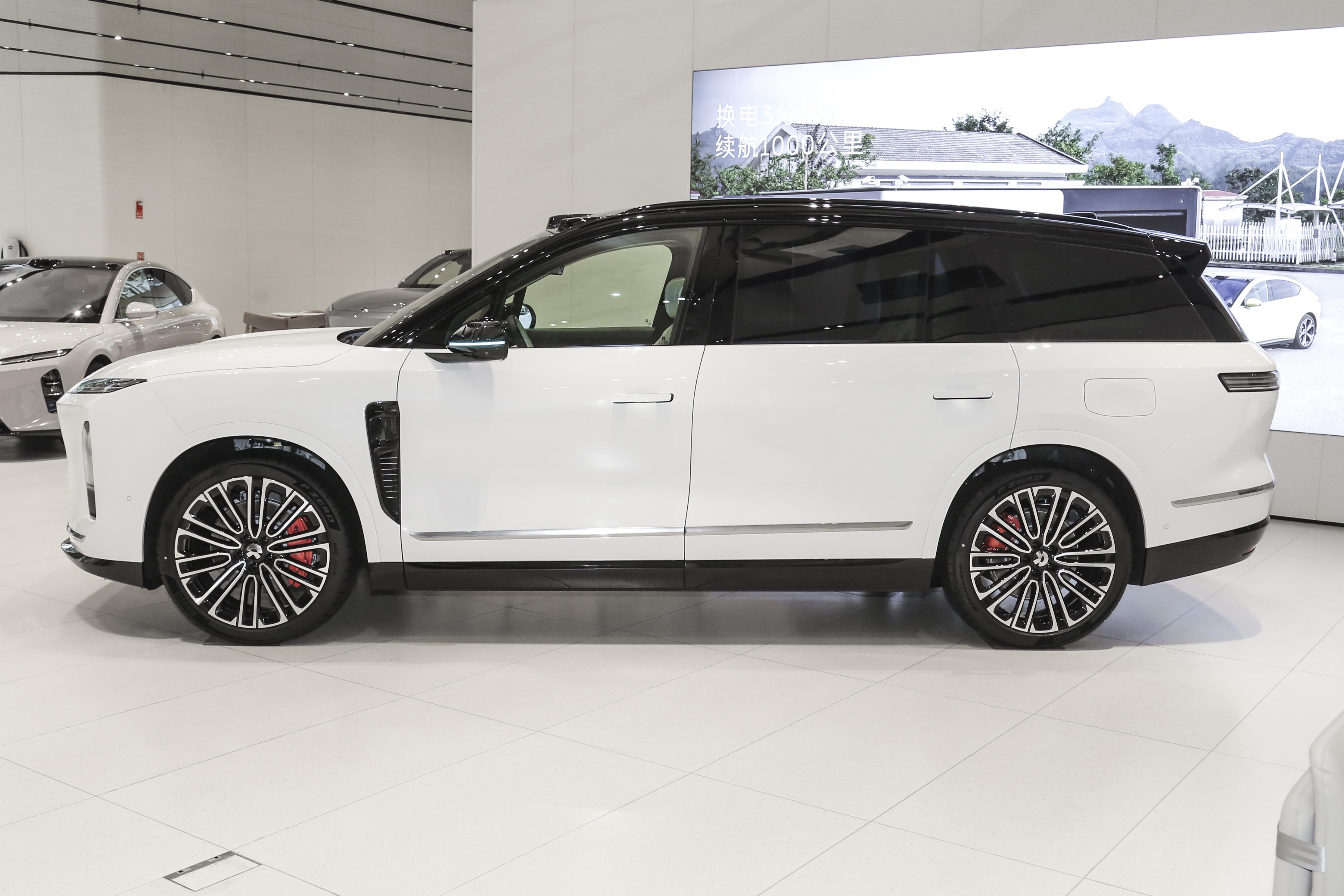 蔚来ES8 2026款六座行政签名版试驾_蔚来_蔚来ES8空间表现评测