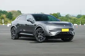 长安造的阿维塔11，凭啥卖到60万？就因有华为、宁德时代加持？图片