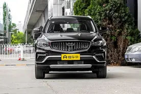 2022款吉利博越售10.28-11.28万元，外观沉稳大气，配1.8T发动机图片