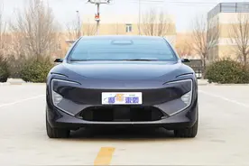 综合续航1155公里，部分现车优惠10000元，阿维塔12增程版咋样？图片