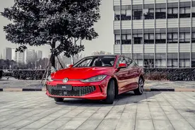 高清大图评测全新一代上汽大众凌渡L，这辆“辣馒头”有点味道图片