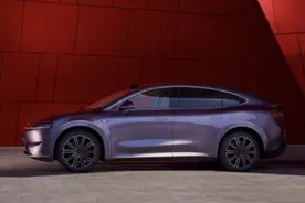 新车 | 预计30万元起，智界R7将于8月26日亮相，最高续航802公里图片