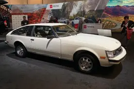 Supra真的是换壳Z4吗？图片