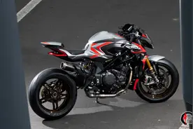 新车｜极致速度猛禽MV奥古斯塔Brutale 1000纽博格林版限量发布图片