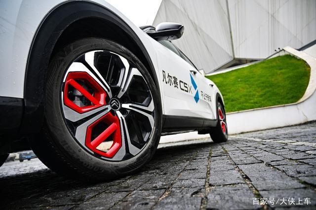 畅游安吉白茶原产地，与凡尔赛C5 X共品山奢之美