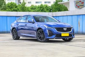 适合年轻人的豪华轿车，凯迪拉克CT5导购指南，哪款更值得选？图片